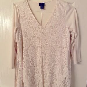 White 3/4 sleeve shirt with white lace overlay